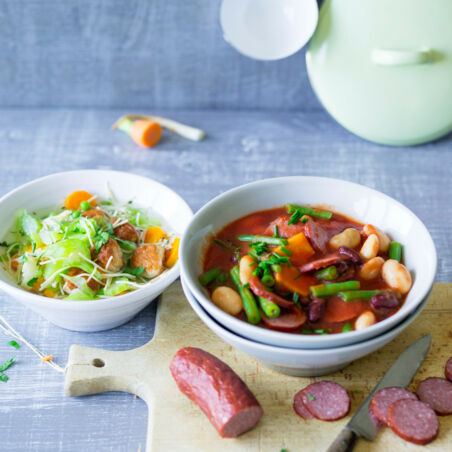 Bunter Bohneneintopf mit Kabanossi Bunter Bohneneintopf mit Kabanossi