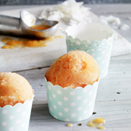 Papaya-Kokos-Sorbet mit Limettenaroma Papaya-Kokos-Sorbet mit Limettenaroma