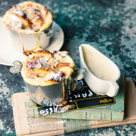 Gratin de brioche et rhubarbe - Rhabarber-Brioche-Gratin Gratin de brioche et rhubarbe - Rhabarber-Brioche-Gratin