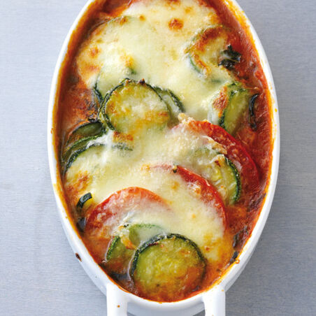 Parmigiana mit Zucchini Parmigiana mit Zucchini