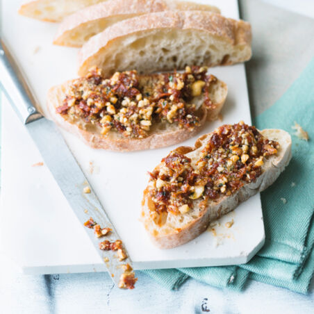 Tomaten-Cashew-Aufstrich Tomaten-Cashew-Aufstrich