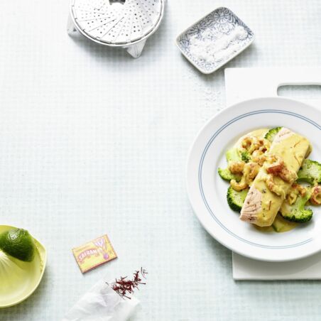 Gedämpfter Fisch mit Safran Gedämpfter Fisch mit Safran