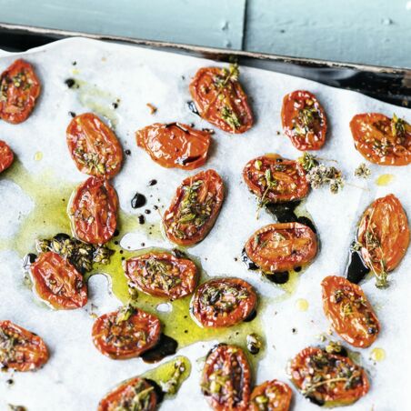 Halbgetrocknete Tomaten Halbgetrocknete Tomaten