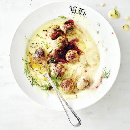 Kartoffel-Käse-Suppe mit Köttbullar Kartoffel-Käse-Suppe mit Köttbullar