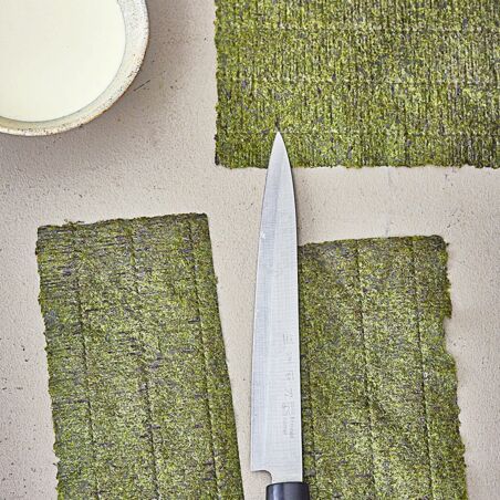 Tempura-Lachstatar-Uramaki Tempura-Lachstatar-Uramaki