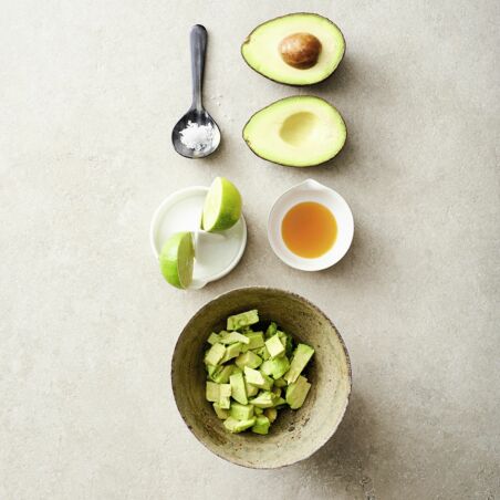 Onigirazu mit Avocado und Dillspinat Onigirazu mit Avocado und Dillspinat
