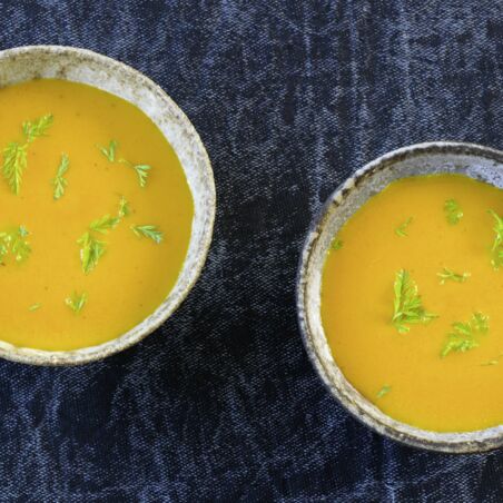 Möhren-Kurkuma-Süppchen Möhren-Kurkuma-Süppchen