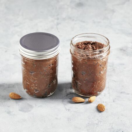 Mandel-Dattel-Creme Mandel-Dattel-Creme