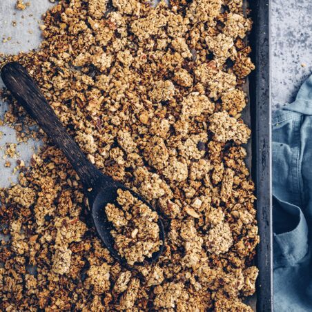 Sesam-Tahin-Granola Sesam-Tahin-Granola