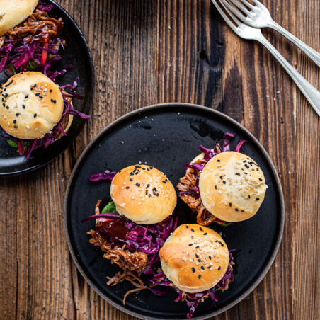 Mini-Burger mit Pulled Gans Mini-Burger mit Pulled Gans