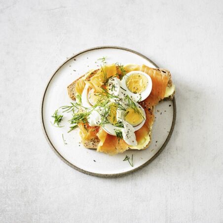 Lachsbrote mit Ei Lachsbrote mit Ei