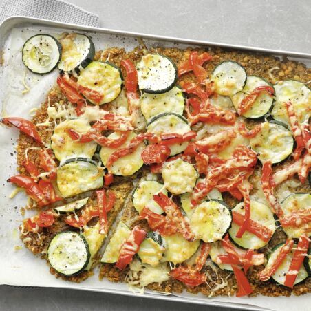 Grünkernpizza mit Bergkäse Grünkernpizza mit Bergkäse