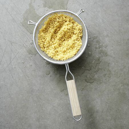 Hirsepuffer mit Guacamole und Tomaten-Mais-Salsa Hirsepuffer mit Guacamole und Tomaten-Mais-Salsa