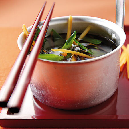 Japanische Brühe Japanische Brühe