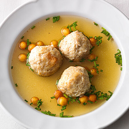 Brätknödelsuppe Brätknödelsuppe