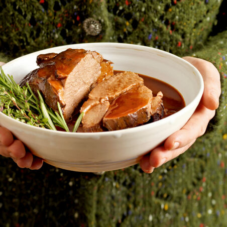 Rehkeule mit Hagebuttensauce Rehkeule mit Hagebuttensauce