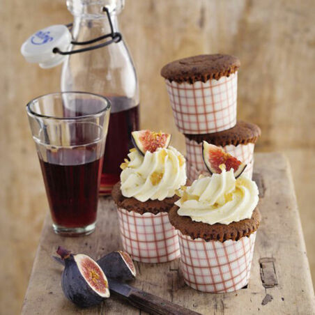 Rotwein-Cupcakes mit Ingwertopping