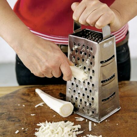Teff-Minipizzen mit Petersilienwurzel und Postelein Teff-Minipizzen mit Petersilienwurzel und Postelein