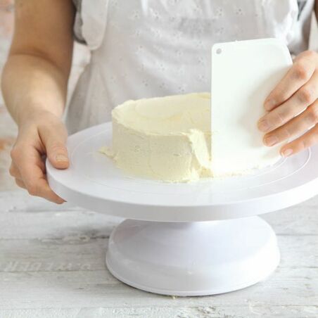 Torten einstreichen & einschlagen Torten einstreichen & einschlagen