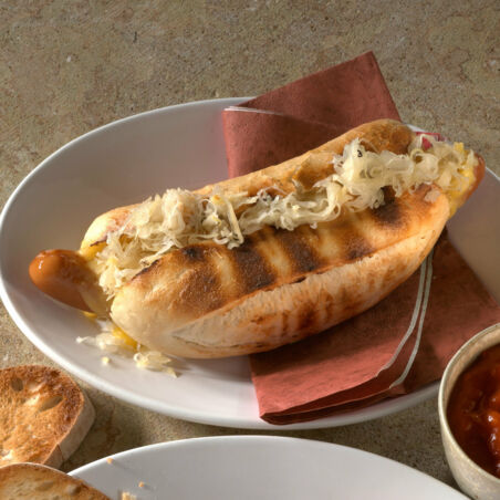 Hot dogs mit Sauerkraut Hot dogs mit Sauerkraut