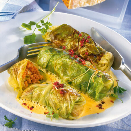 Spitzkohlrouladen mit Bulgurfüllung Spitzkohlrouladen mit Bulgurfüllung