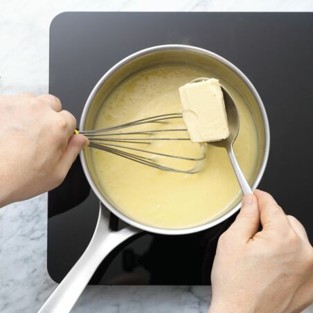 Bienenstich Bienenstich