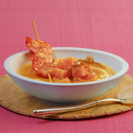 Kürbis-Kokos-Suppe mit Garnelen Kürbis-Kokos-Suppe mit Garnelen