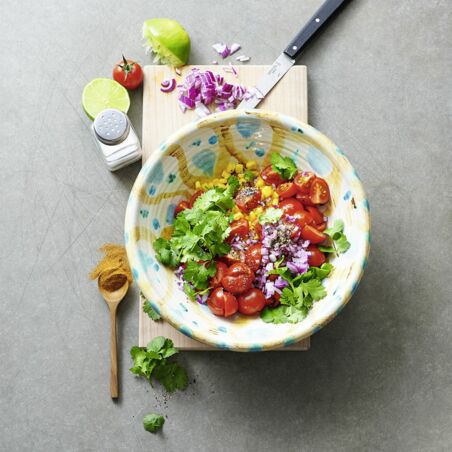 Hirsepuffer mit Guacamole und Tomaten-Mais-Salsa Hirsepuffer mit Guacamole und Tomaten-Mais-Salsa