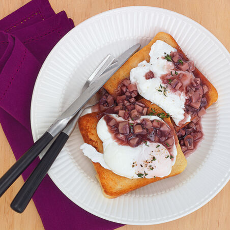 Pochierte Eier in Rotweinsauce Pochierte Eier in Rotweinsauce