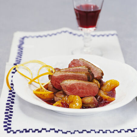 Entenbrust auf Maronen-Mandarinen-Sauce Entenbrust auf Maronen-Mandarinen-Sauce