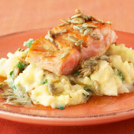 Kohlrabi-Kartoffel-Püree mit Lachs Kohlrabi-Kartoffel-Püree mit Lachs