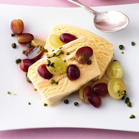 Holunderblütenparfait Holunderblütenparfait