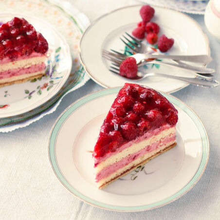 Himbeersahnetorte Himbeersahnetorte