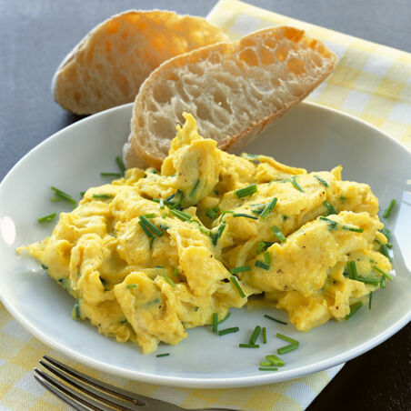Rühreier mit Schnittlauch Rühreier mit Schnittlauch