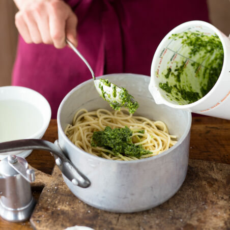 Basilikumpesto Basilikumpesto