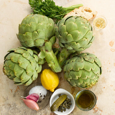 Artischocken mit Salsa verde Artischocken mit Salsa verde