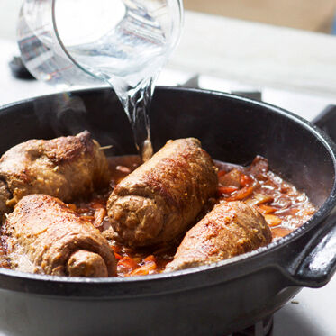 Geschmorte Rinderrouladen Geschmorte Rinderrouladen