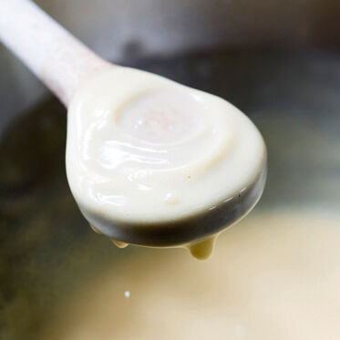 Bayrische Creme mit Himbeeren Bayrische Creme mit Himbeeren