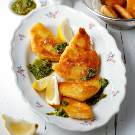 Sellerie-Nuggets mit Walnusspesto Sellerie-Nuggets mit Walnusspesto