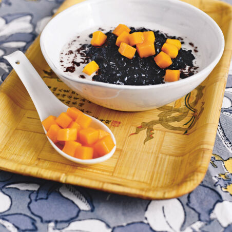 BLACK STICKY KOKOSRICE BLACK STICKY KOKOSRICE