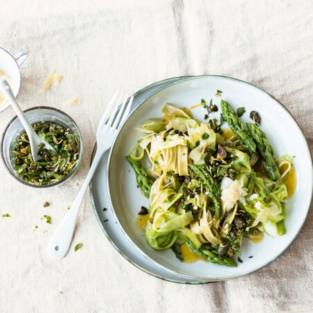 Grüne-Spargel-Pasta Grüne-Spargel-Pasta