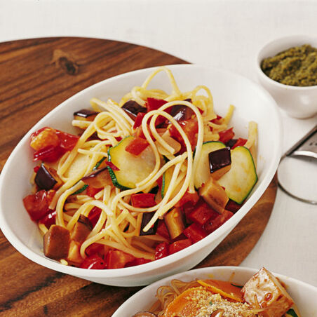 Mediterrane Nudeln Mediterrane Nudeln