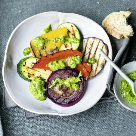 Grillgemüse mit Mojo verde Grillgemüse mit Mojo verde