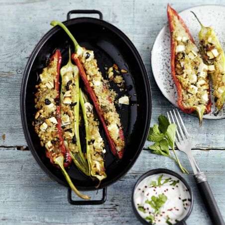 Gefüllte Spitzpaprika mit Grünkern Gefüllte Spitzpaprika mit Grünkern