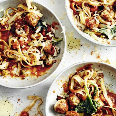 Pasta mit Hackbällchen Pasta mit Hackbällchen