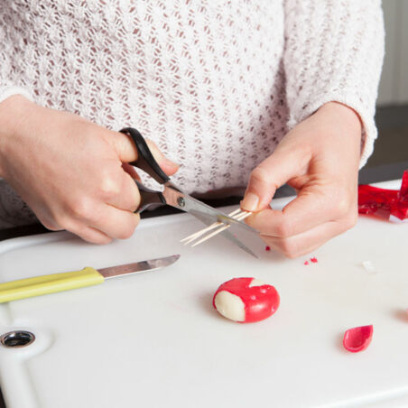 Marienkäfer aus Babybel Step 6 Marienkäfer aus Babybel Step 6