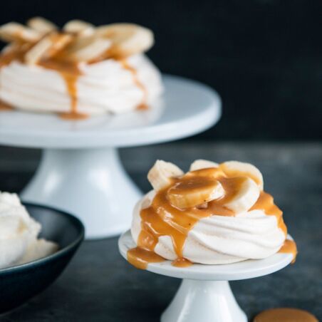 Mini-Banoffee-Pavlova Mini-Banoffee-Pavlova