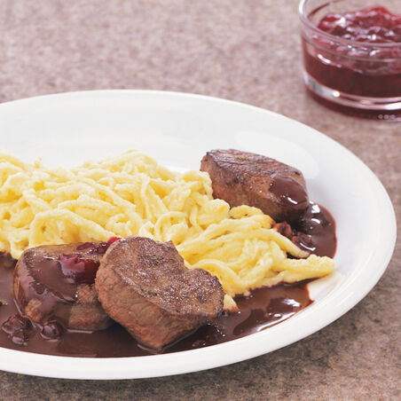 Rehmedaillons mit Schokosauce Rehmedaillons mit Schokosauce