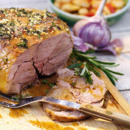 Lammkeule mit weißen Bohnen Lammkeule mit weißen Bohnen