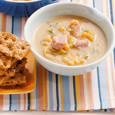 Gelbe Erbsensuppe Gelbe Erbsensuppe